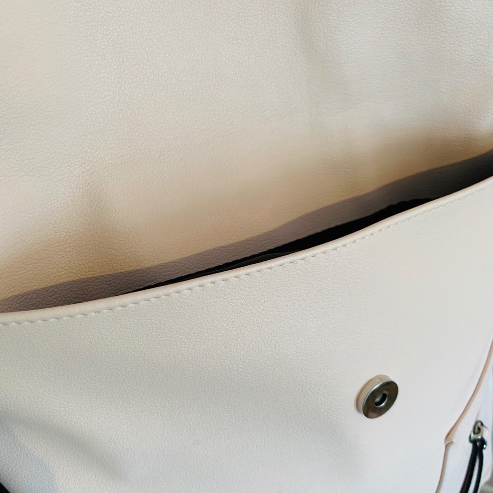 Target Backpack - Picture 5 of 5